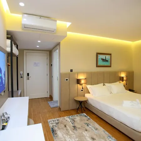 Imperial Hotel