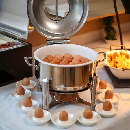 Imperial Visar ホテル Kaninë