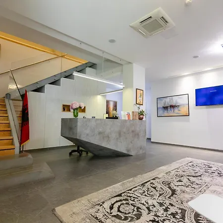 Imperial Visar Kaninë