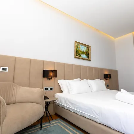 Imperial Hotel Kanine