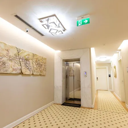 Imperial Visar ホテル Kaninë