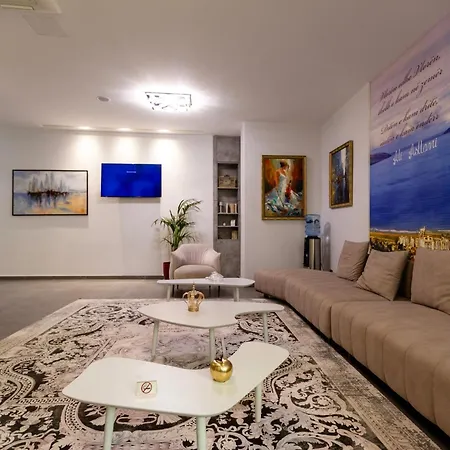 ホテル Imperial Visar